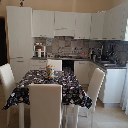Casa Natascia Su Via Principale A * Tropea
